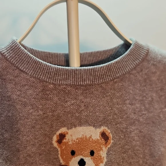 Faded Rose Gray Bear Long Sleeve Sweater Size Small Novelty - Picture 4 of 8